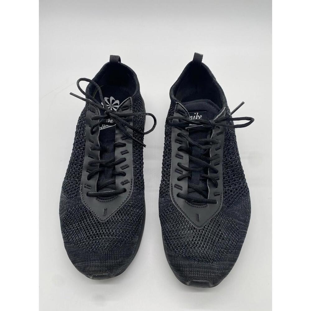 Nike Air Max Flyknit Racer Triple Black Size 9 Great Cond